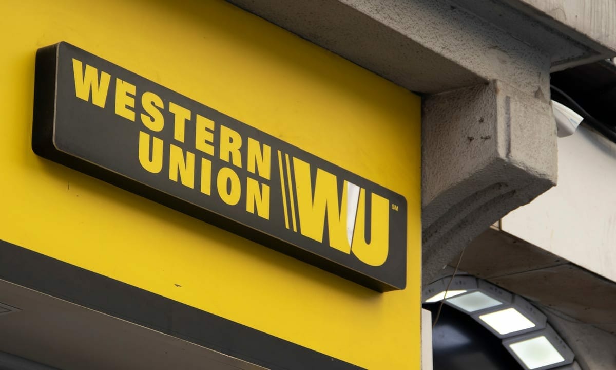 درک-خدمات-مالی-وسترن-یونیون-Western-Union-پیشرو-در-انتقال-پول-بین-المللی