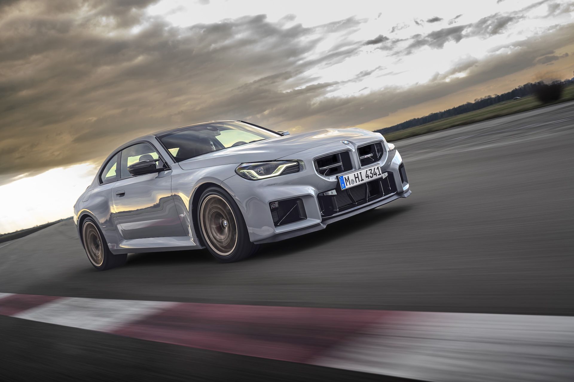 بی-ام-دبلیو-ام-۲-سی-اس-۲۰۲۶-BMW-M2-CS